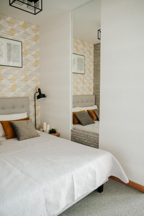 Apartamenty Czestochowa Eu 'Garaz Gratis' エクステリア 写真