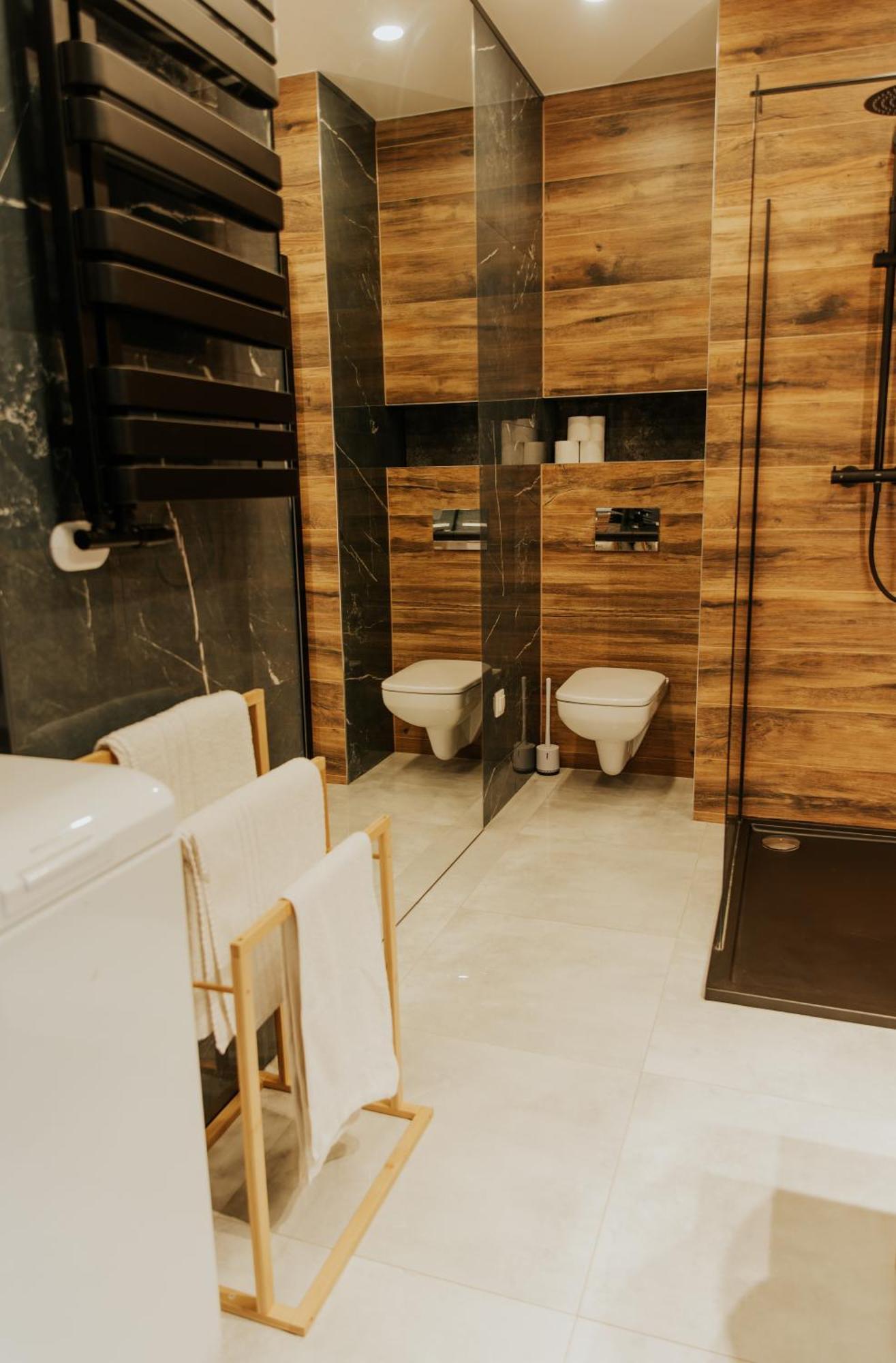 Apartamenty Czestochowa Eu 'Garaz Gratis' エクステリア 写真